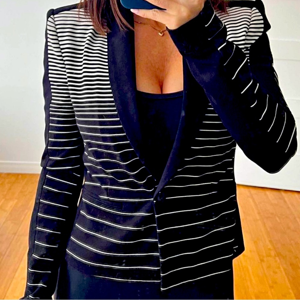 BCBG blazer